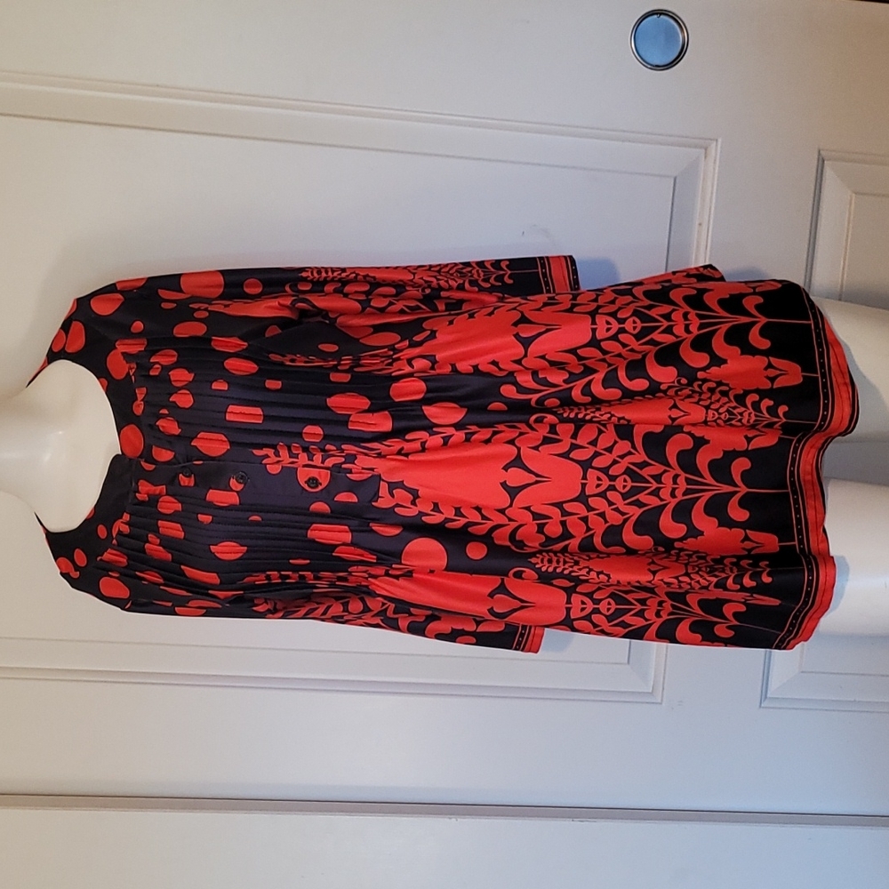 Very cute Black & Red women's top